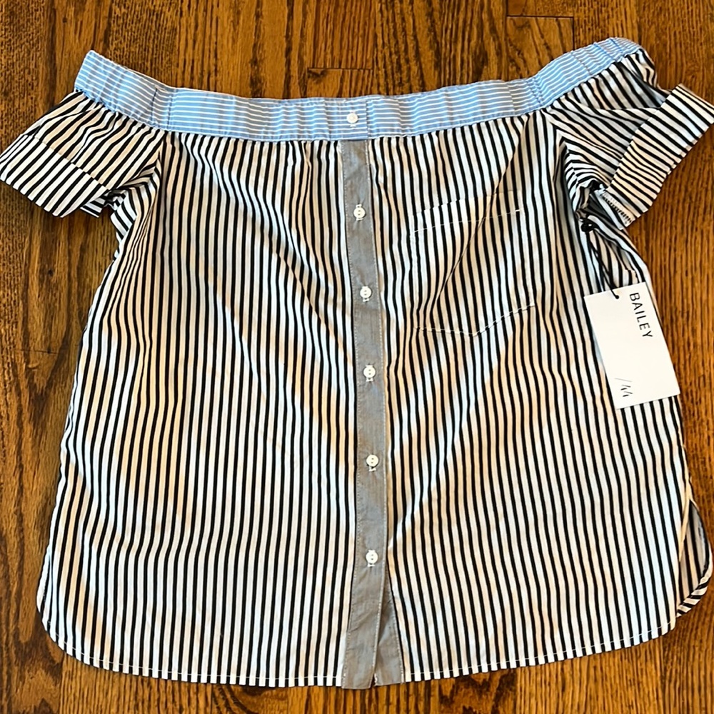 NWT Bailey 44 Off the Shoulder Top